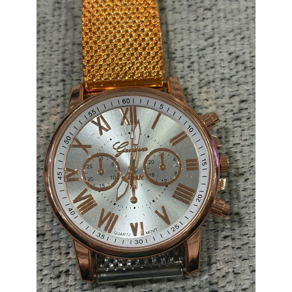 Geneva Women's Watch Rose Gold Tone Silver Dial Quartz Fashion‎ Watch